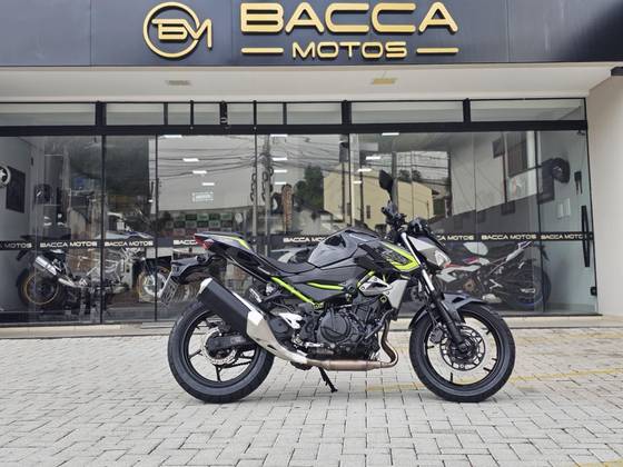 KAWASAKI Z400 